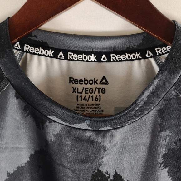 Youth Reebok Compression Long-Sleeve Shirt XL 14/16 Black & Grey Camo NEW w/ Tag - Picture 2 of 6